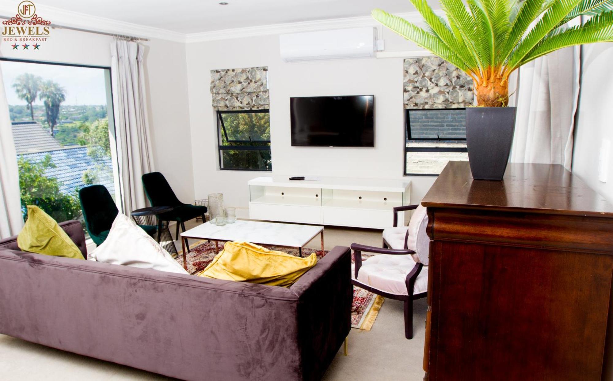 Jft Jewels Guest House East London Esterno foto