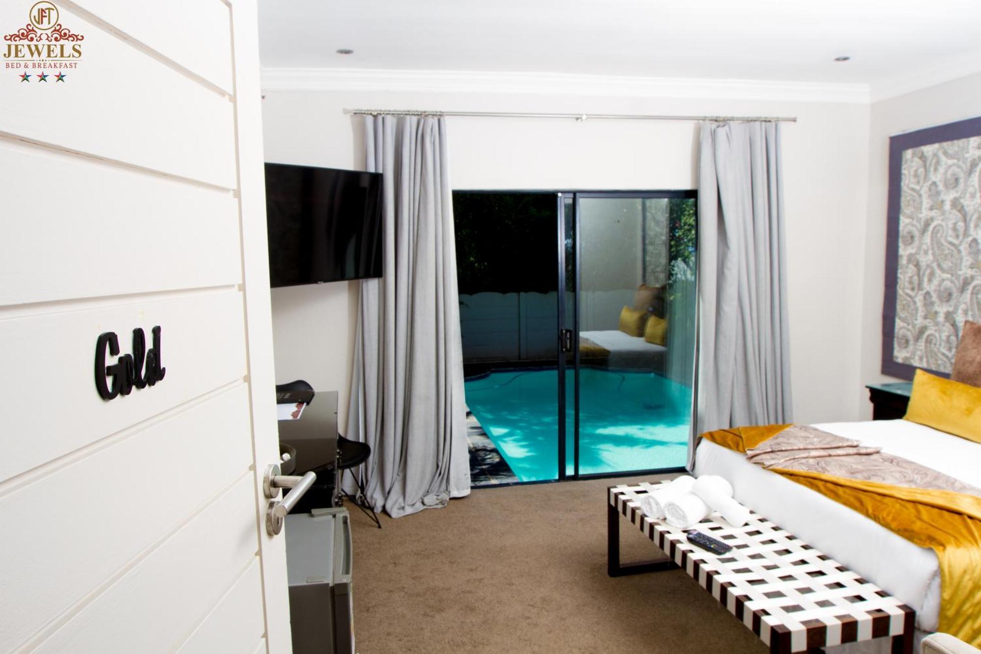 Jft Jewels Guest House East London Esterno foto
