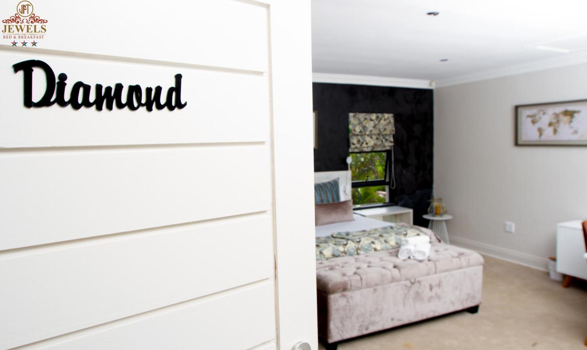 Jft Jewels Guest House East London Esterno foto