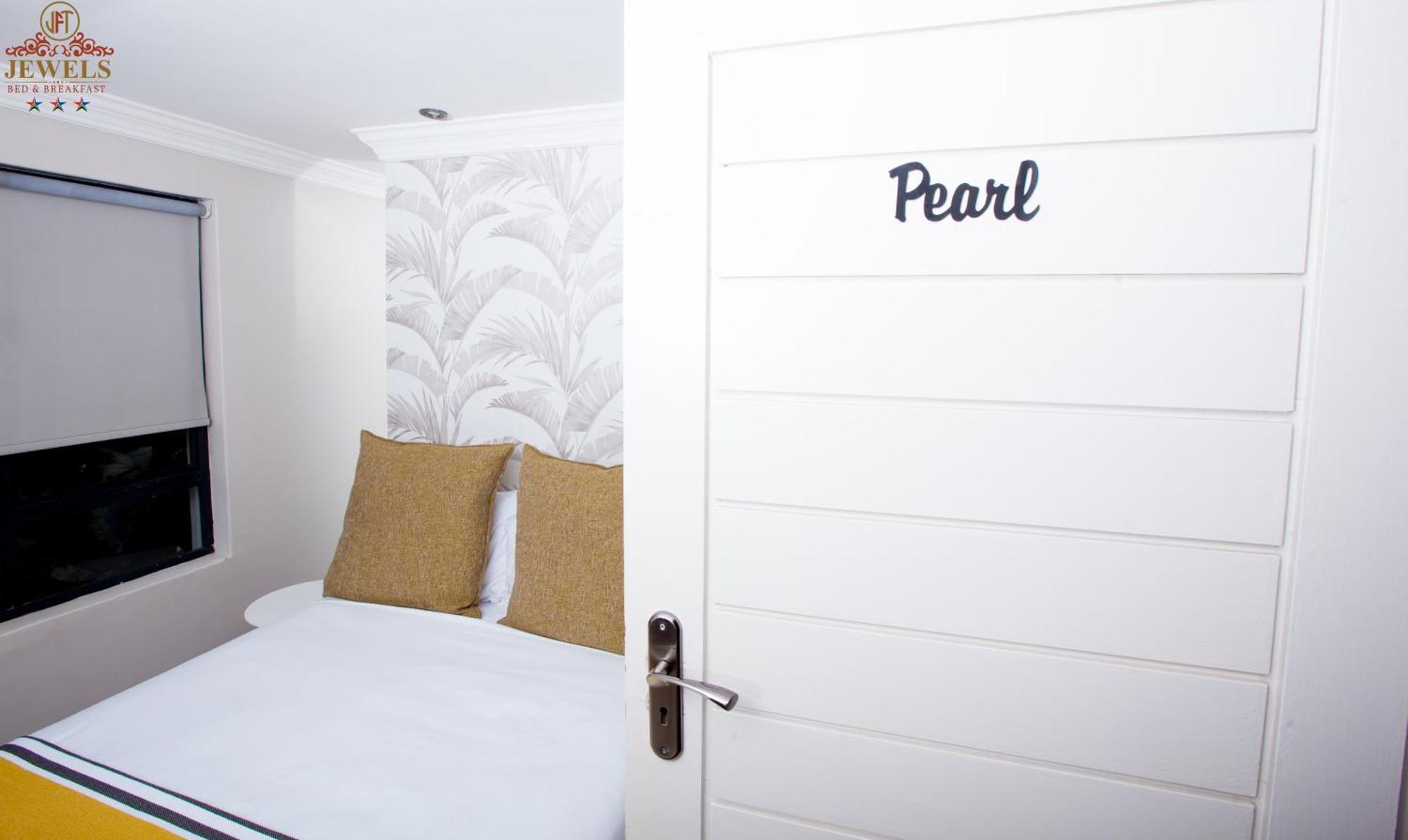 Jft Jewels Guest House East London Esterno foto