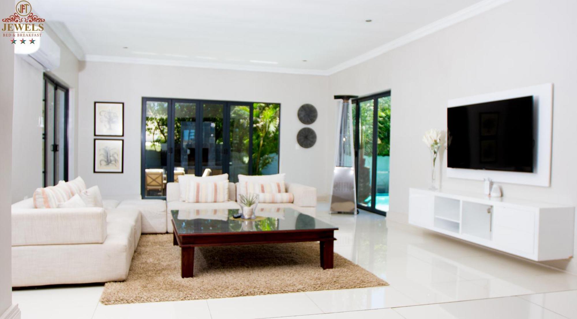 Jft Jewels Guest House East London Esterno foto