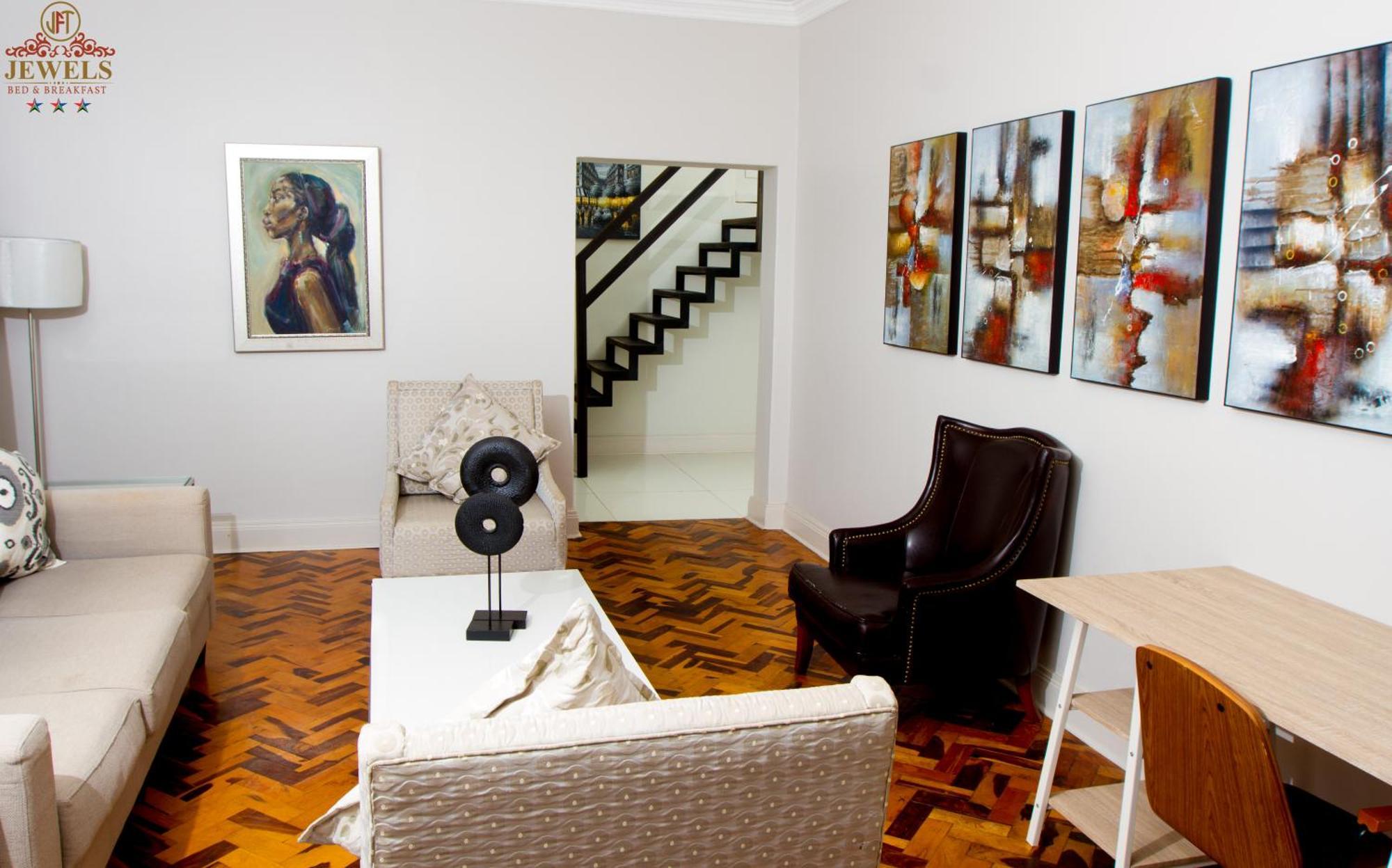 Jft Jewels Guest House East London Esterno foto