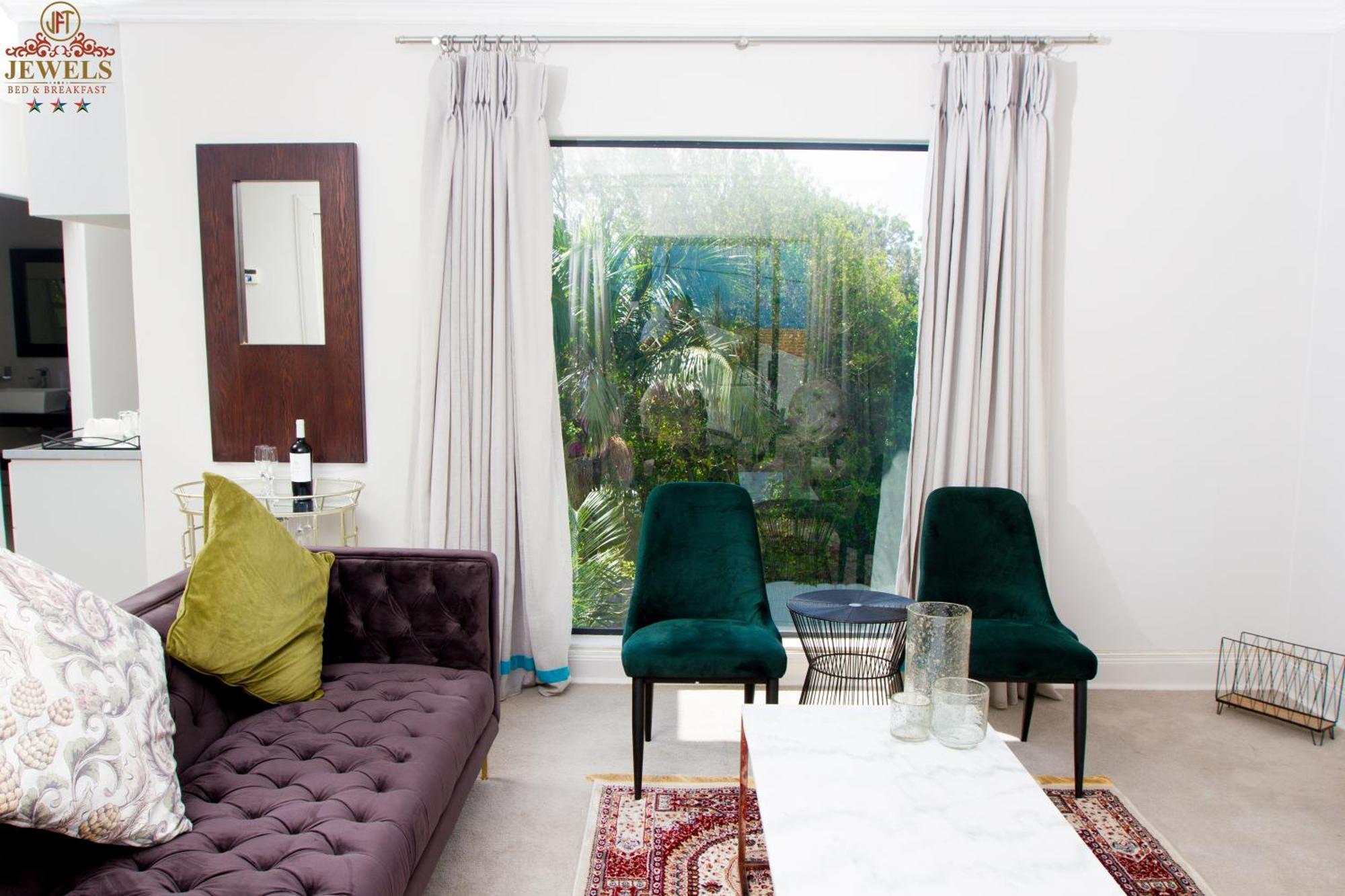 Jft Jewels Guest House East London Esterno foto