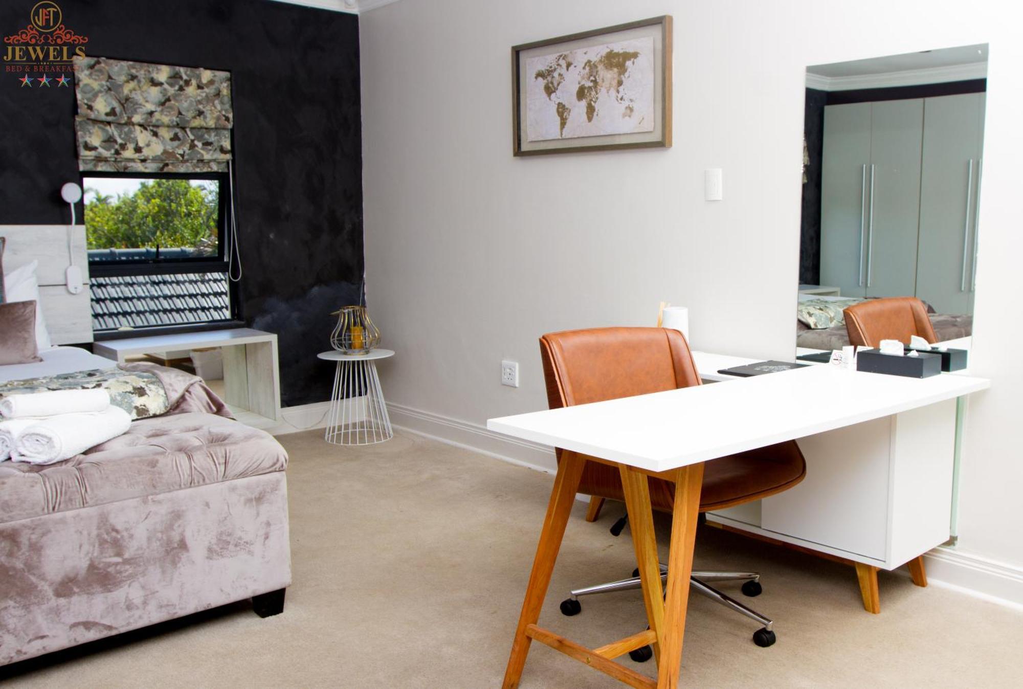 Jft Jewels Guest House East London Esterno foto