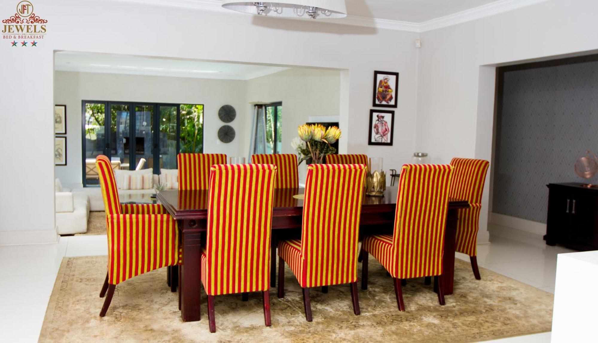 Jft Jewels Guest House East London Esterno foto